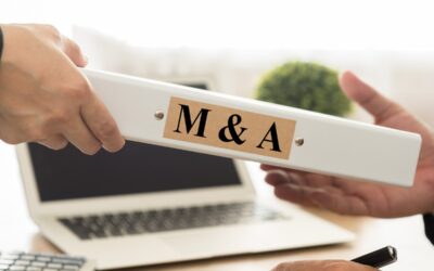 Transakcje M&A: Co warto wiedzieć o połączeniach i przejęciach firm?
